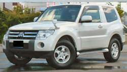 Mitsubishi Pajero SWB